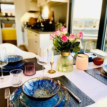 Hausboot Inkl Motorboot, Ostsee *