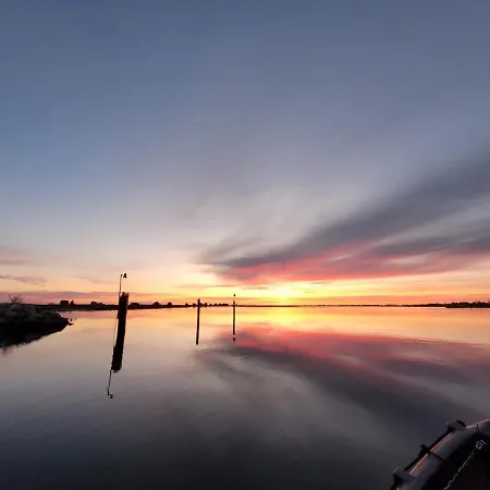 Botel Hausboot Inkl Motorboot, Ostsee Heiligenhafen