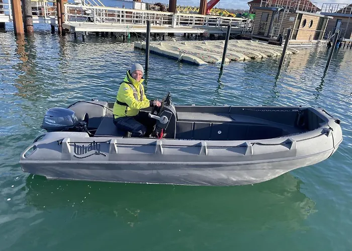Hausboot Inkl Motorboot, Ostsee *