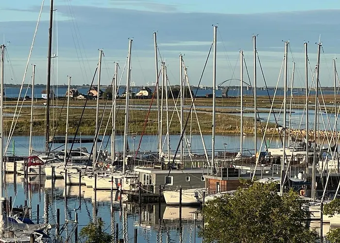 Hausboot Inkl Motorboot, Ostsee Heiligenhafen